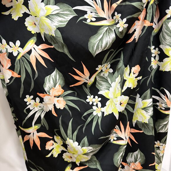 H&M DIVIDED Floral Wrap Skirt Size 4 - Picture 4 of 11